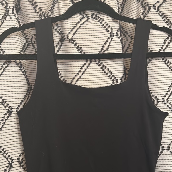 Old Navy NWOT Square-neck bodysuit - Picture 2 of 5